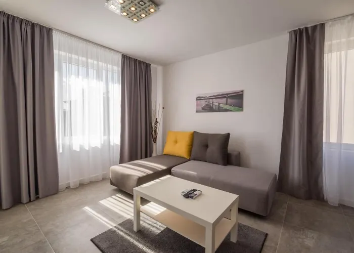 Salia Lejlighed Tsarevo